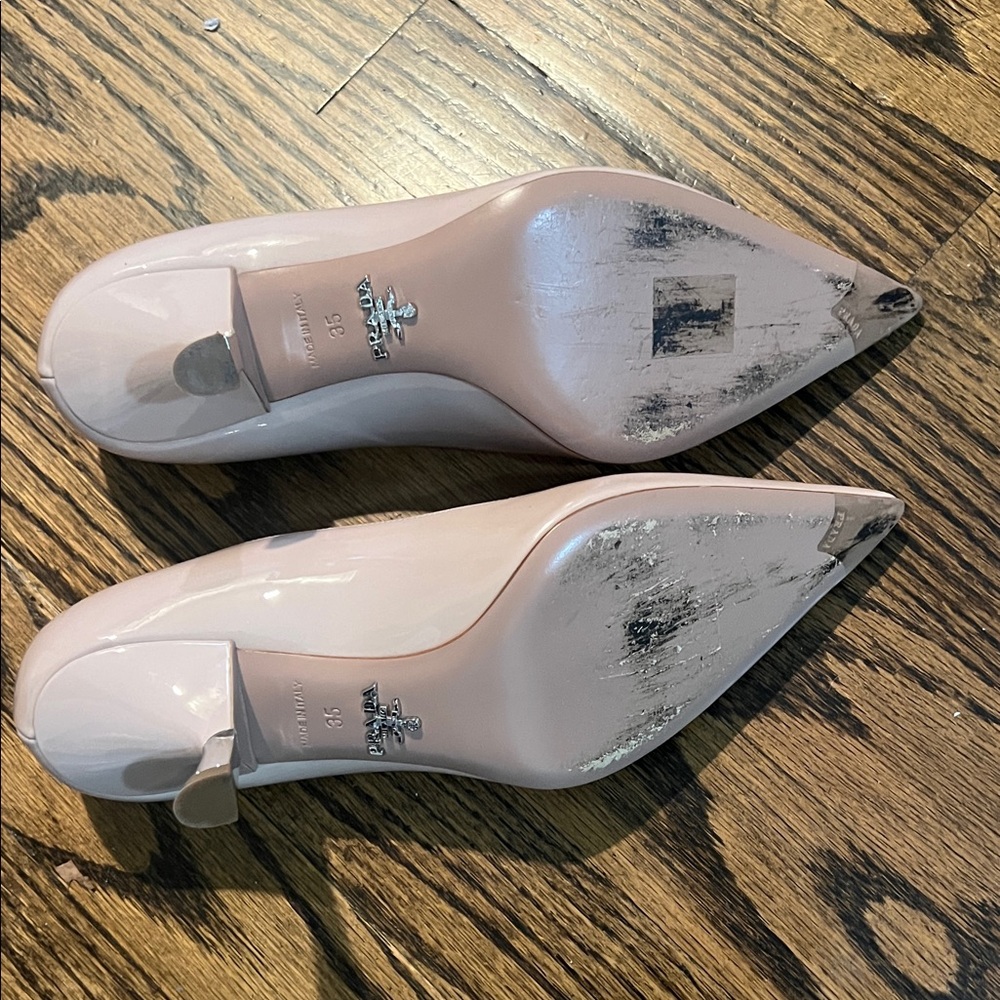 Prada Women's Leather Heels 👠 - Picture 2 of 6